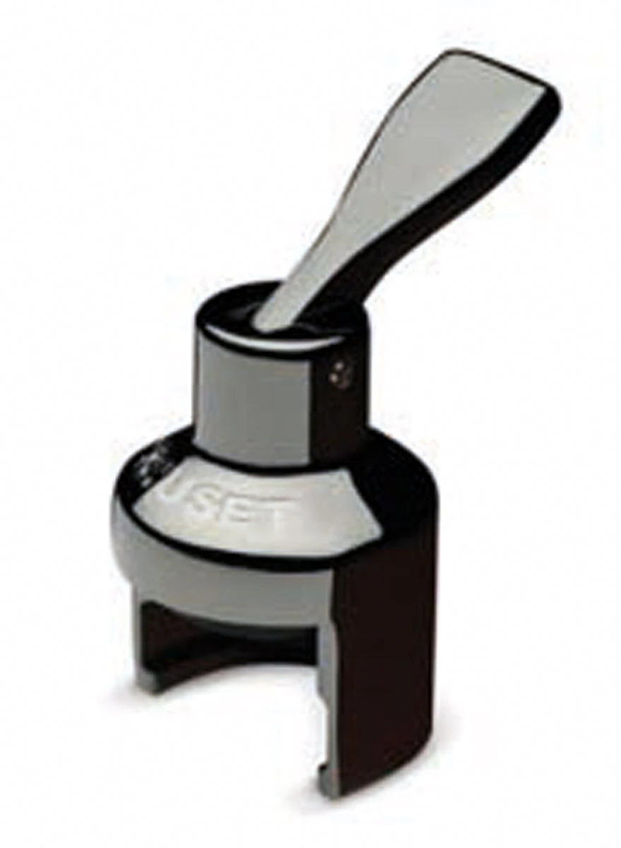 Le Creuset Screwpull SW-101 Crown wijnafsluiter voor champagneflessen Le Creuset Screwpull SW-101 Crown Wijnafsluiter Voor Champagneflessen -Servieswinkel 7627 79994 1