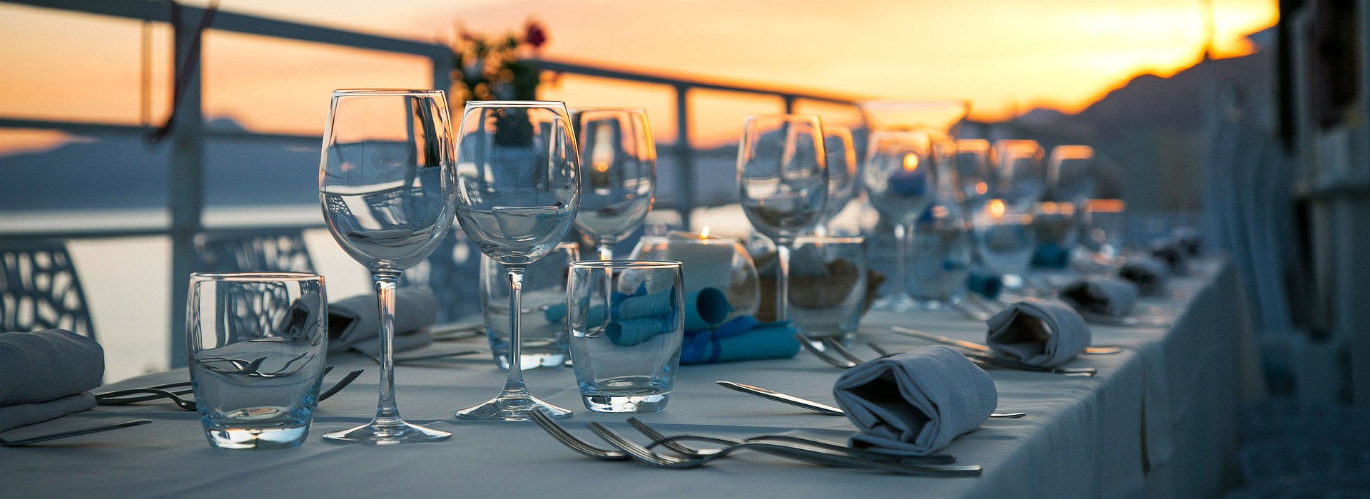 Servieswinkel -Servieswinkel table 5356682 1920